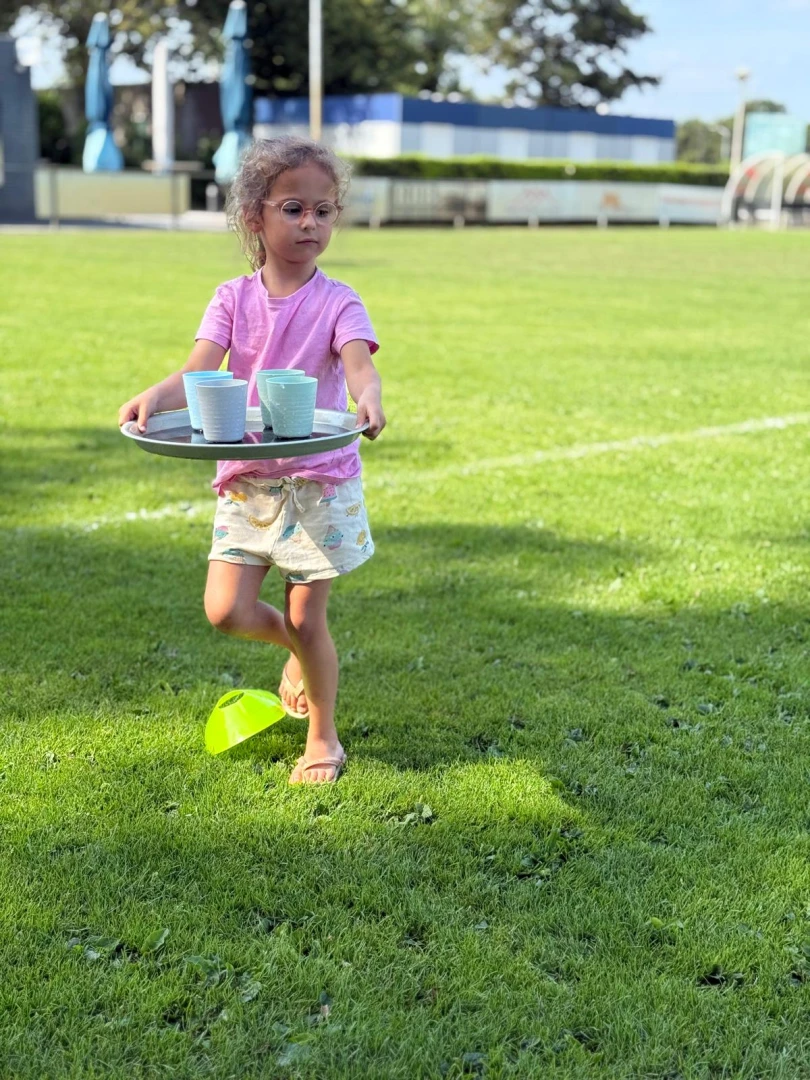 Scholen weer van start - maandblog augustus