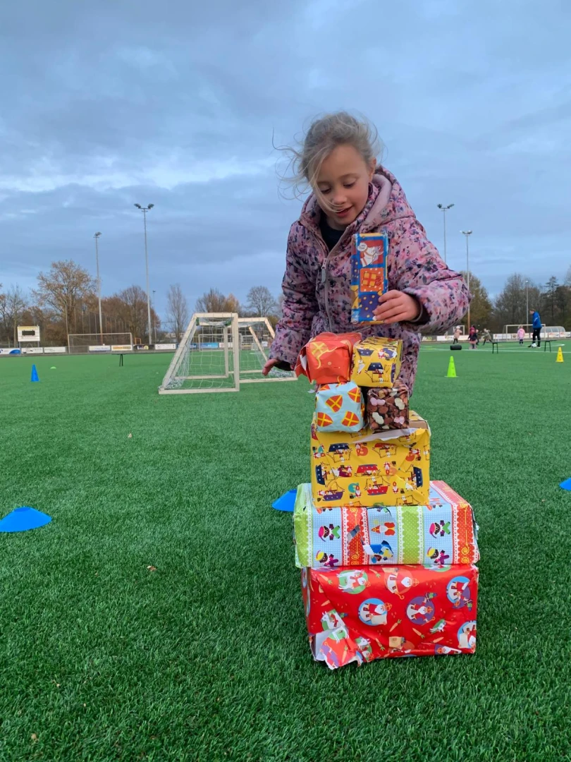 December: Sinterklaas- en kerstfeest, kerstvakantie en sportieve uitjes! 🎄 