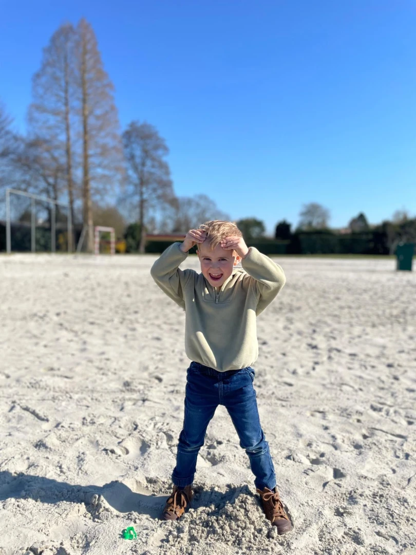 Maart roert zijn staart - Maart 2026