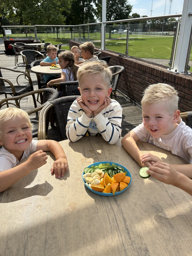 Augustus de maand vol plezier, avontuur en zomerpret